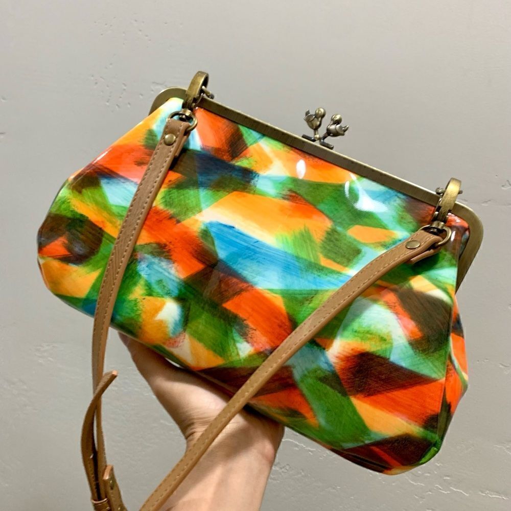 Handmade Genuine Leather Abstract Print “Birds” Kisslock Wristlet/Crossbody - Picture 12 of 17